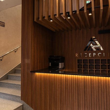 Šabac Hotel Astral מראה חיצוני תמונה