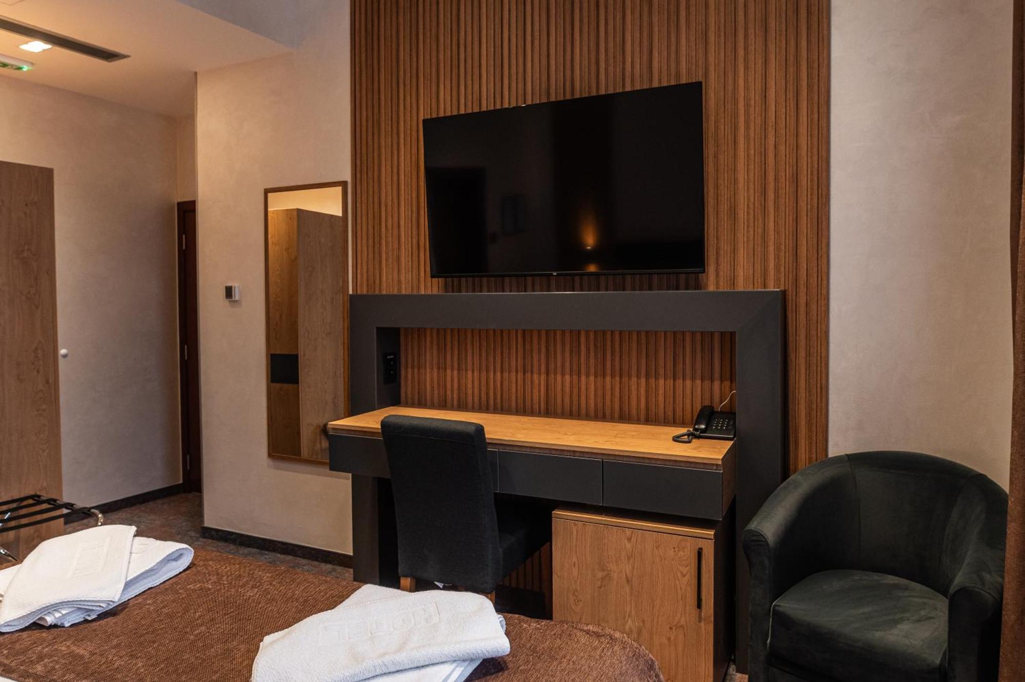 Šabac Hotel Astral חדר תמונה