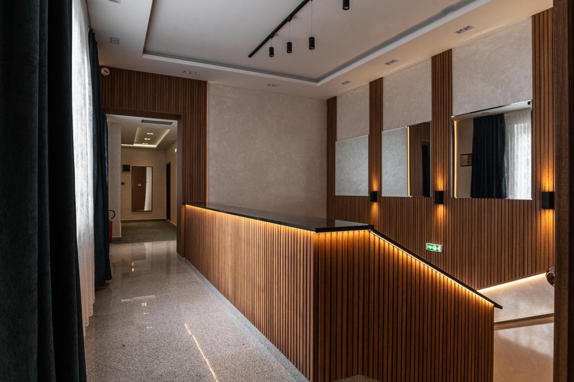 Šabac Hotel Astral מראה חיצוני תמונה