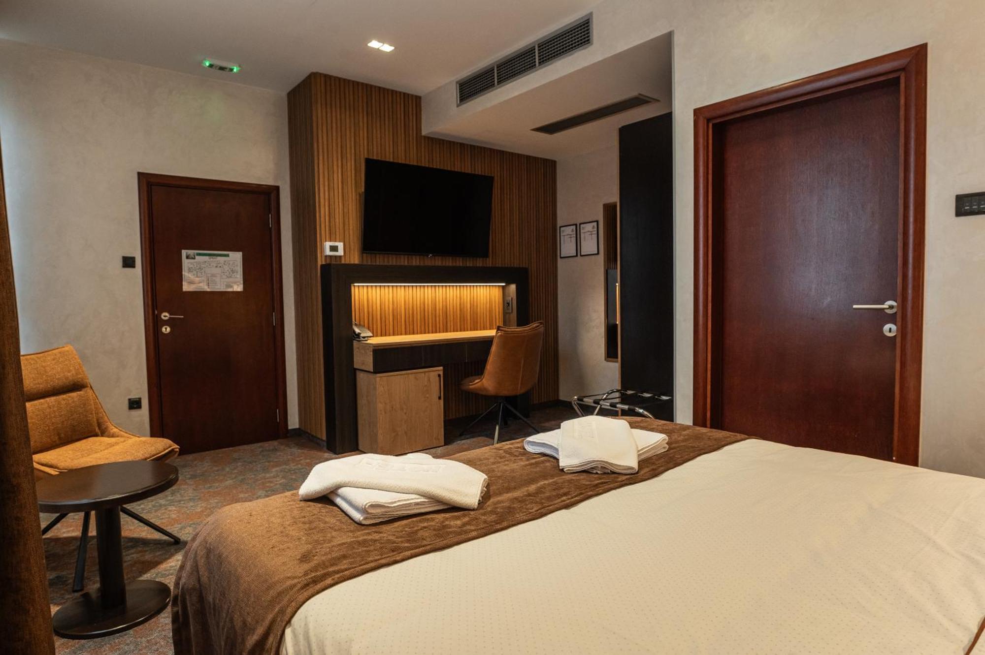 Šabac Hotel Astral חדר תמונה