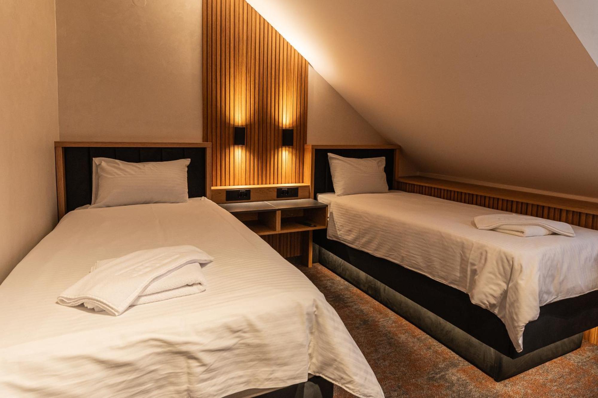 Šabac Hotel Astral חדר תמונה